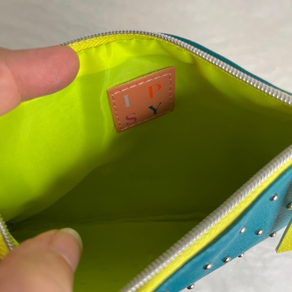 IPSY Teal with Silver Embellishment Glambag March 2020 Edition - Picture 3 of 6